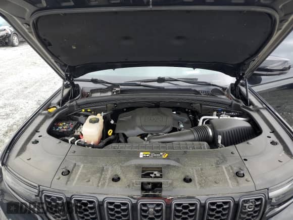 2023 Jeep Grand Cherokee Summit Reserve with VIN 1C4RJHET2PC500126, listed as a Copart auction lot 58415275 with Not provided miles and Salvage title. Bid and sale history available at DreamBid. Image 12.