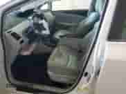 2012 Toyota Prius Two z VIN JTDZN3EU9C3150830, wystawiony jako Copart lot #90221015 z przebiegiem Nie podano mil oraz Szkoda całkowita • Salvage title. Historia ofert i sprzedaży dostępna na DreamBid. Obrazek 7.