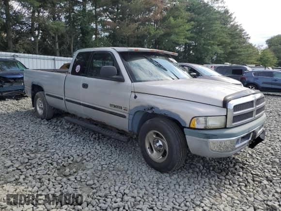 1998 Dodge 1500 with VIN 3B7HC12ZXWG105029, listed as a Copart auction lot 70489875 with 181,169 mi miles and Salvage title. Bid and sale history available at DreamBid. Image 4.