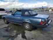 1984 Mercedes-Benz 380 SL z VIN WDBBA45A0EA010252, wystawiony jako Copart lot #85311625 z przebiegiem 75 448 mil mil oraz Szkoda całkowita • Salvage title. Historia ofert i sprzedaży dostępna na DreamBid. Obrazek 2.