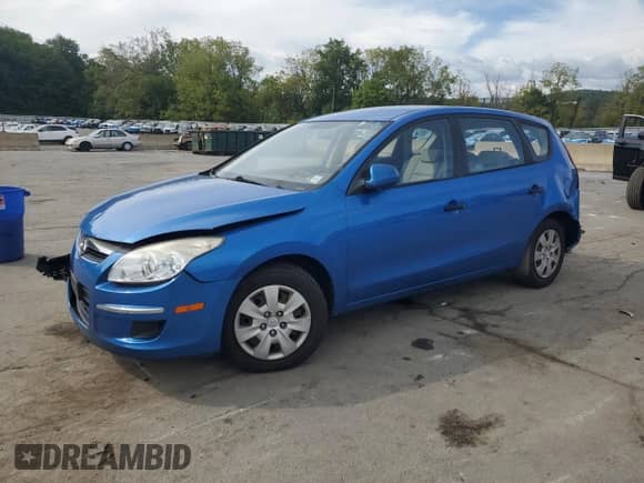 2010 Hyundai Elantra GLS z VIN KMHDB8AE2AU052692, wystawiony jako Copart lot #80581795 z przebiegiem 153 756 mil mil oraz Szkoda całkowita • Salvage title. Historia ofert i sprzedaży dostępna na DreamBid. Obrazek 1.