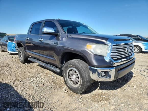 2014 Toyota Tundra Limited z VIN 5TFHY5F11EX349725, wystawiony jako Copart lot #85866175 z przebiegiem 77 583 mil mil oraz Szkoda całkowita • Salvage title. Historia ofert i sprzedaży dostępna na DreamBid. Obrazek 4.