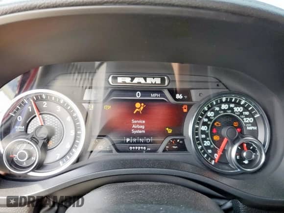 2024 Ram 1500 Laramie z VIN 1C6SRFJT9RN171475, wystawiony jako Copart lot #65159355 z przebiegiem 17 216 mil mil oraz Czysty tytuł • Clean title. Historia ofert i sprzedaży dostępna na DreamBid. Obrazek 9.