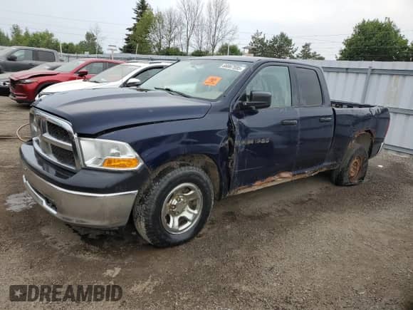 2012 Ram 1500 Express z VIN 1C6RD7FT9CS157967, wystawiony jako Copart lot #66867595 z przebiegiem 247 826 mil mil oraz Czysty tytuł • Clean title. Historia ofert i sprzedaży dostępna na DreamBid. Obrazek 1.