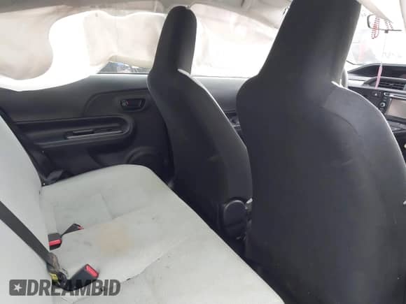 2015 Toyota Prius One z VIN JTDKDTB38F1576685, wystawiony jako IAAI lot #43028634 z przebiegiem 153 700 mil mil oraz . Historia ofert i sprzedaży dostępna na DreamBid. Obrazek 8.