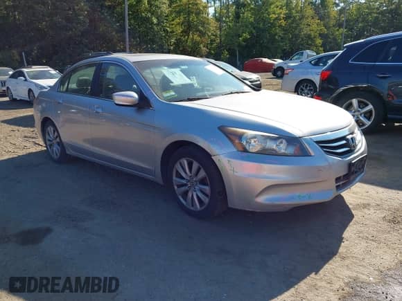 2011 Honda Accord EX-L с VIN 1HGCP2F85BA049226, выставлен на аукционе IAAI как лот 43138986 с пробегом 162 320 миль миль и . История ставок и продаж доступна на DreamBid. Изображение 1.