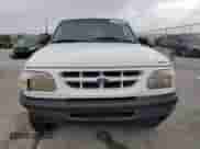 1996 Ford Explorer с VIN 1FMCU22X3TUD66129, выставлен на аукционе Copart как лот 79165504 с пробегом 107 711 миль миль и Списание • Salvage title. История ставок и продаж доступна на DreamBid. Изображение 5.