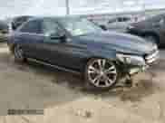 2016 Mercedes-Benz C 350e z VIN 55SWF4HB3GU160230, wystawiony jako Copart lot #40674924 z przebiegiem 69 364 mil mil oraz . Historia ofert i sprzedaży dostępna na DreamBid. Obrazek 4.