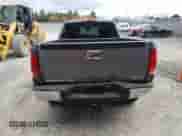 2010 GMC Sierra 1500 z VIN 1GTSKVEA5AZ252857, wystawiony jako Copart lot #86763435 z przebiegiem 248 619 mil mil oraz Nie do naprawy • Non repairable. Historia ofert i sprzedaży dostępna na DreamBid. Obrazek 6.