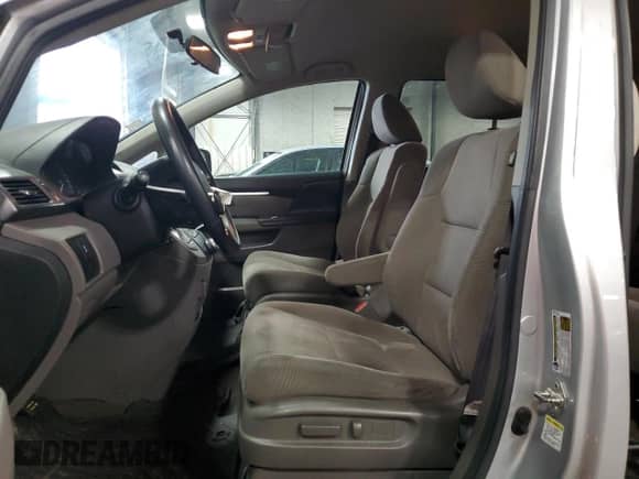 2013 Honda Odyssey LX с VIN 5FNRL5H26DB091882, выставлен на аукционе Copart как лот 80729305 с пробегом 111 324 миль миль и Списание • Salvage title. История ставок и продаж доступна на DreamBid. Изображение 7.