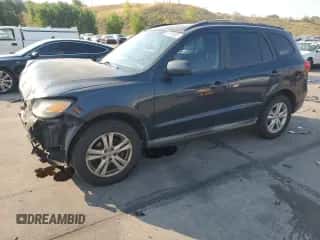 2012 Hyundai Santa Fe SE с VIN 5XYZHDAG3CG103852, выставлен на аукционе Copart как лот 66720895 с пробегом 165 972 миль миль и Списание • Salvage title. История ставок и продаж доступна на DreamBid. Изображение 1.