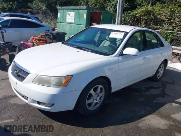 2006 Hyundai Sonata GLS z VIN 5NPEU46F76H104607, wystawiony jako IAAI lot #43332978 z przebiegiem 117 771 mil mil oraz . Historia ofert i sprzedaży dostępna na DreamBid. Obrazek 18.