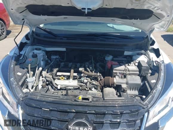 2024 Nissan Kicks SV z VIN 3N1CP5CV7RL517540, wystawiony jako IAAI lot #42643675 z przebiegiem 23 950 mil mil oraz . Historia ofert i sprzedaży dostępna na DreamBid. Obrazek 10.