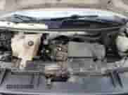 2004 Chevrolet Express Commercial DRW C7L с VIN 1GBJG31UX41147756, выставлен на аукционе Copart как лот 67118285 с пробегом 249 911 миль миль и Списание • Salvage title. История ставок и продаж доступна на DreamBid. Изображение 12.