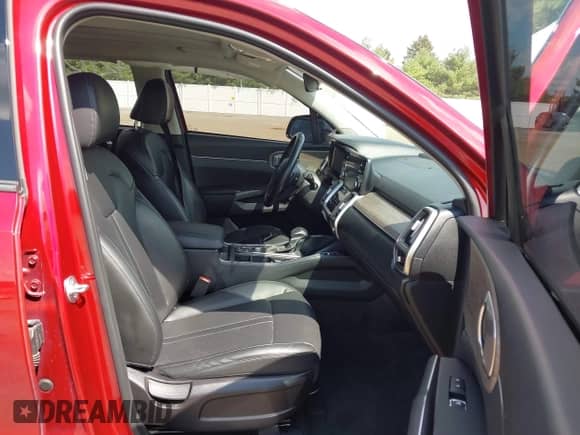 2021 Kia Sorento EX with VIN 5XYRHDLF1MG046783, listed as a IAAI auction lot 42912917 with 47,145 mi miles and . Bid and sale history available at DreamBid. Image 5.