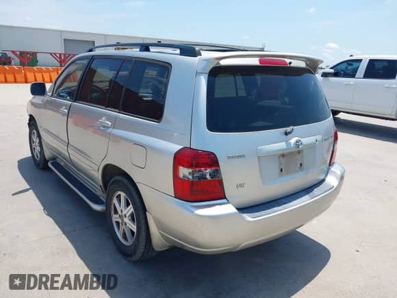 2005 Toyota Highlander с VIN JTEGP21AX50062263, выставлен на аукционе IAAI как лот 42488132 с пробегом 235 168 миль миль и . История ставок и продаж доступна на DreamBid. Изображение 3.