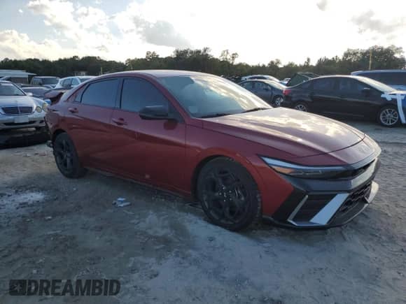 2024 Hyundai Elantra N Line z VIN KMHLR4DF6RU743806, wystawiony jako Copart lot #83874245 z przebiegiem 11 385 mil mil oraz Szkoda całkowita • Salvage title. Historia ofert i sprzedaży dostępna na DreamBid. Obrazek 4.