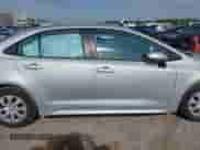 2022 Toyota Corolla L with VIN 5YFDPMAE6NP275271, listed as a IAAI auction lot 42470951 with 31,049 mi miles and . Bid and sale history available at DreamBid. Image 13.