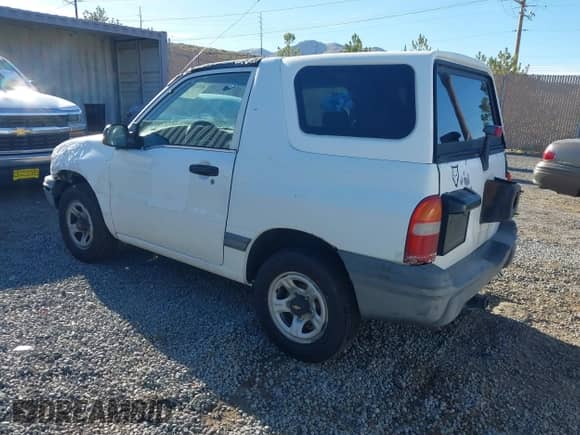 1999 Chevrolet Tracker с VIN 2CNBE18C2X6924158, выставлен на аукционе IAAI как лот 43523088 с пробегом 134 515 миль миль и . История ставок и продаж доступна на DreamBid. Изображение 3.