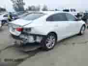 2017 Chevrolet Malibu Hybrid с VIN 1G1ZJ5SU4HF133136, выставлен на аукционе IAAI как лот 42161527 с пробегом 142 648 миль миль и . История ставок и продаж доступна на DreamBid. Изображение 4.