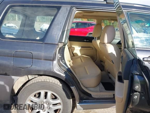 2008 Subaru Forester X L.L. Bean с VIN JF1SG67698H731949, выставлен на аукционе IAAI как лот 43531360 с пробегом 200 280 миль миль и . История ставок и продаж доступна на DreamBid. Изображение 8.