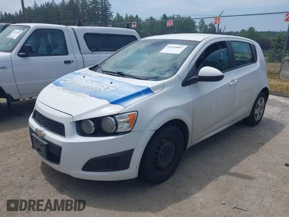 2015 Chevrolet Sonic LS с VIN 1G1JA6SHXF4134063, выставлен на аукционе IAAI как лот 42520887 с пробегом 221 364 миль миль и . История ставок и продаж доступна на DreamBid. Изображение 2.