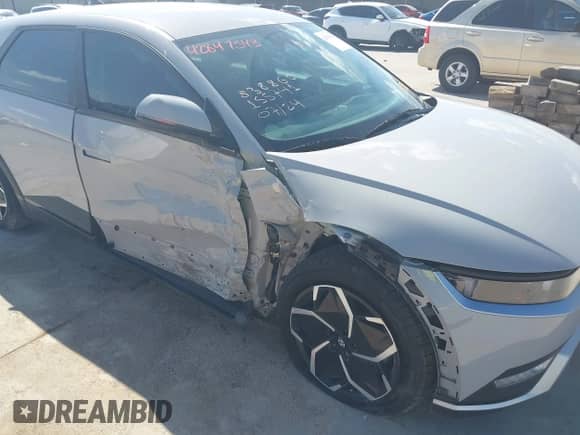2023 Hyundai Ioniq 5 SE with VIN KM8KM4AE7PU155741, listed as a IAAI auction lot 42847543 with 49,646 mi miles and . Bid and sale history available at DreamBid. Image 6.