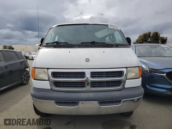 2002 Dodge Passenger with VIN 2B5WB35Z02K116869, listed as a Copart auction lot 47943704 with Not provided miles and Salvage title. Bid and sale history available at DreamBid. Image 5.