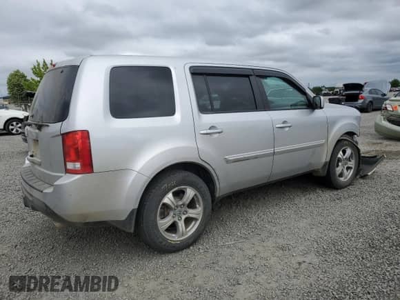 2014 Honda Pilot EX-L z VIN 5FNYF3H54EB004712, wystawiony jako Copart lot #59545115 z przebiegiem 117 002 mil mil oraz Szkoda całkowita • Salvage title. Historia ofert i sprzedaży dostępna na DreamBid. Obrazek 3.