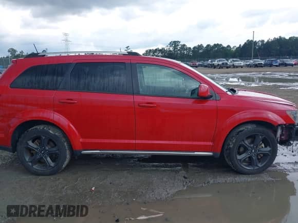 2018 Dodge Journey Crossroad with VIN 3C4PDCGGXJT378693, listed as a IAAI auction lot 42381653 with 113,183 mi miles and . Bid and sale history available at DreamBid. Image 13.