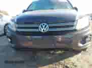 2016 Volkswagen Tiguan S with VIN WVGAV7AX6GW546573, listed as a IAAI auction lot 41672697 with 117,174 mi miles and . Bid and sale history available at DreamBid. Image 6.