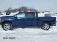2022 Chevrolet Silverado 1500 LTZ z VIN 2GCUDGED8N1511011, wystawiony jako IAAI lot #41378959 z przebiegiem 30 665 mil mil oraz . Historia ofert i sprzedaży dostępna na DreamBid. Obrazek 14.