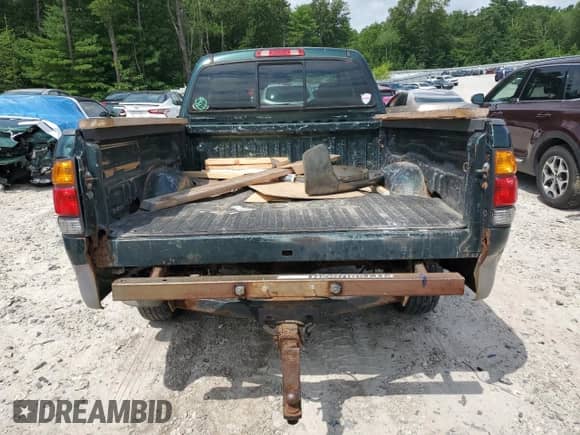2001 Toyota Tundra Limited z VIN 5TBBT48101S167986, wystawiony jako Copart lot #64989255 z przebiegiem 217 919 mil mil oraz Czysty tytuł • Clean title. Historia ofert i sprzedaży dostępna na DreamBid. Obrazek 6.