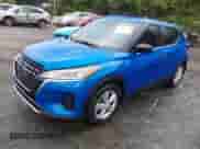 2024 Nissan Kicks S с VIN 3N1CP5BV0RL498203, выставлен на аукционе IAAI как лот 43074533 с пробегом 51 960 миль миль и . История ставок и продаж доступна на DreamBid. Изображение 2.