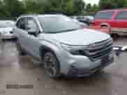 2025 Subaru Forester Limited z VIN JF2SLDRCXSH564300, wystawiony jako IAAI lot #42963580 z przebiegiem 6 546 mil mil oraz . Historia ofert i sprzedaży dostępna na DreamBid. Obrazek 1.