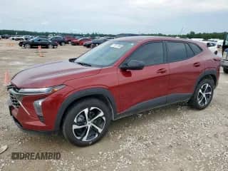 2024 Chevrolet Trax 1RS с VIN KL77LGE24RC145334, выставлен на аукционе Copart как лот 70317965 с пробегом 13 146 миль миль и Списание • Salvage title. История ставок и продаж доступна на DreamBid. Изображение 1.