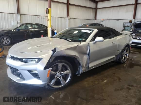 2016 Chevrolet Camaro 2SS with VIN 1G1FH3D74G0158727, listed as a Copart auction lot 71541015 with 17,843 mi miles and Salvage title. Bid and sale history available at DreamBid. Image 1.