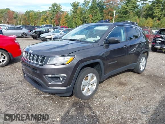 2021 Jeep Compass Altitude with VIN 3C4NJDBB2MT544968, listed as a IAAI auction lot 43290578 with 23,901 mi miles and . Bid and sale history available at DreamBid. Image 18.