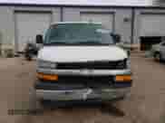 2018 Chevrolet Express Passenger LT с VIN 1GAZGPFG0J1280071, выставлен на аукционе Copart как лот 44277365 с пробегом 141 364 миль миль и Списание • Salvage title. История ставок и продаж доступна на DreamBid. Изображение 5.