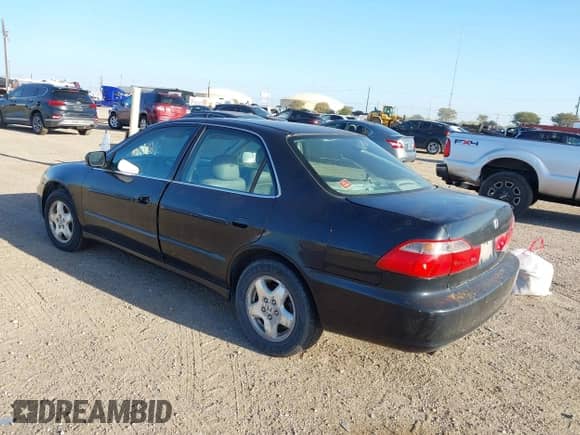 1999 Honda Accord EX with VIN 1HGCG1656XA004836, listed as a IAAI auction lot 43101760 with Not provided miles and . Bid and sale history available at DreamBid. Image 3.