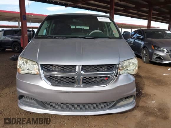 2014 Dodge Grand Caravan SE with VIN 2C4RDGBG6ER246062, listed as a IAAI auction lot 43253605 with 185,817 mi miles and . Bid and sale history available at DreamBid. Image 6.