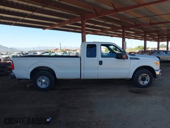 2013 Ford F-250 XL z VIN 1FT7X2A67DEA84755, wystawiony jako IAAI lot #43124388 z przebiegiem 321 058 mil mil oraz . Historia ofert i sprzedaży dostępna na DreamBid. Obrazek 13.