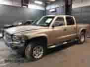 2001 Dodge Dakota with VIN 1B7HG2AX71S330245, listed as a IAAI auction lot 41175862 with 80,487 mi miles and . Bid and sale history available at DreamBid. Image 6.