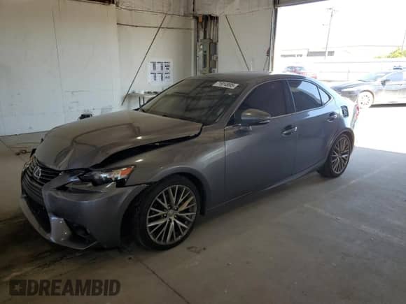 2014 Lexus IS 250 с VIN JTHCF1D20E5007231, выставлен на аукционе Copart как лот 71914995 с пробегом 165 637 миль миль и Списание • Salvage title. История ставок и продаж доступна на DreamBid. Изображение 1.