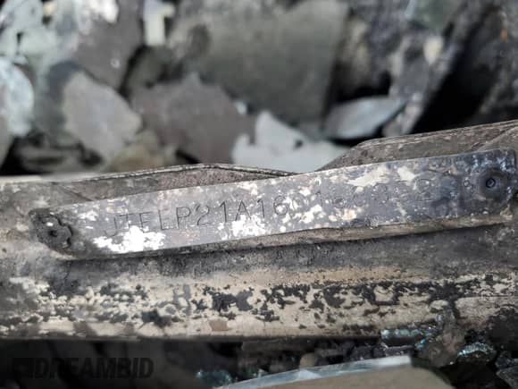 2006 Toyota Highlander Sport z VIN JTEEP21A160168352, wystawiony jako Copart lot #82430365 z przebiegiem Nie podano mil oraz Nie do naprawy • Non repairable. Historia ofert i sprzedaży dostępna na DreamBid. Obrazek 13.