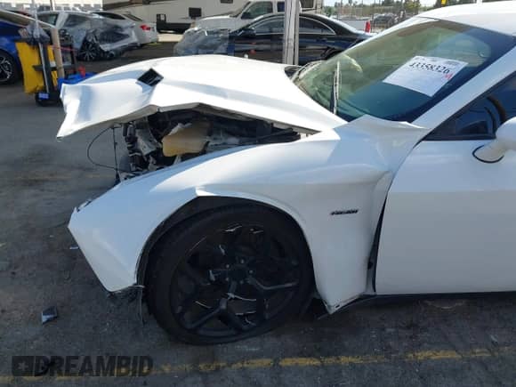 2016 Dodge Challenger R/T Plus с VIN 2C3CDZBT6GH311763, выставлен на аукционе IAAI как лот 43358326 с пробегом 98 179 миль миль и . История ставок и продаж доступна на DreamBid. Изображение 6.