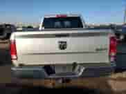 2016 Ram 1500 Tradesman z VIN 1C6RR7SM7GS143085, wystawiony jako Copart lot #41845935 z przebiegiem 141 970 mil mil oraz Szkoda całkowita • Salvage title. Historia ofert i sprzedaży dostępna na DreamBid. Obrazek 6.