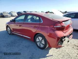 2021 Hyundai Ioniq SE с VIN KMHC75LC4MU260889, выставлен на аукционе Copart как лот 69175633 с пробегом 28 579 миль миль и . История ставок и продаж доступна на DreamBid. Изображение 2.