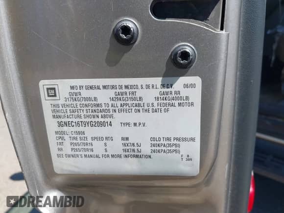 2000 Chevrolet Suburban LS with VIN 3GNEC16T9YG209014, listed as a IAAI auction lot 42687218 with 271,839 mi miles and . Bid and sale history available at DreamBid. Image 9.