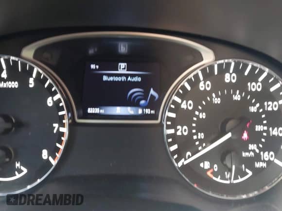 2018 Nissan Pathfinder S with VIN 5N1DR2MN0JC626023, listed as a IAAI auction lot 42740550 with 82,235 mi miles and . Bid and sale history available at DreamBid. Image 15.